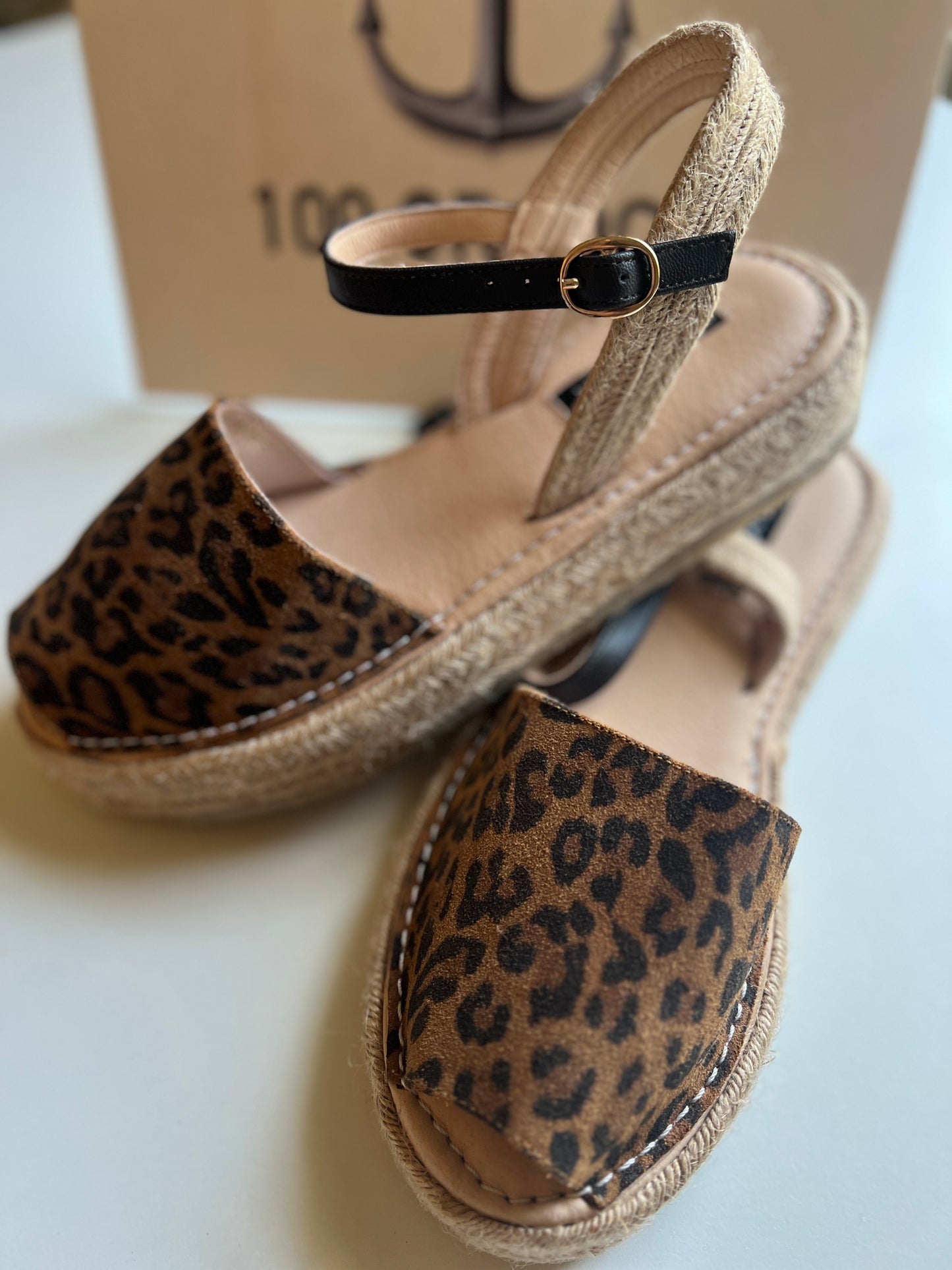 LOLA EN ANIMAL PRINT